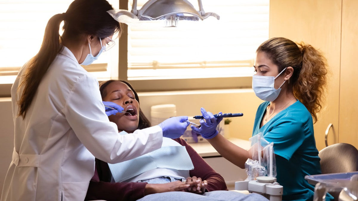 Hygienist & Assistant